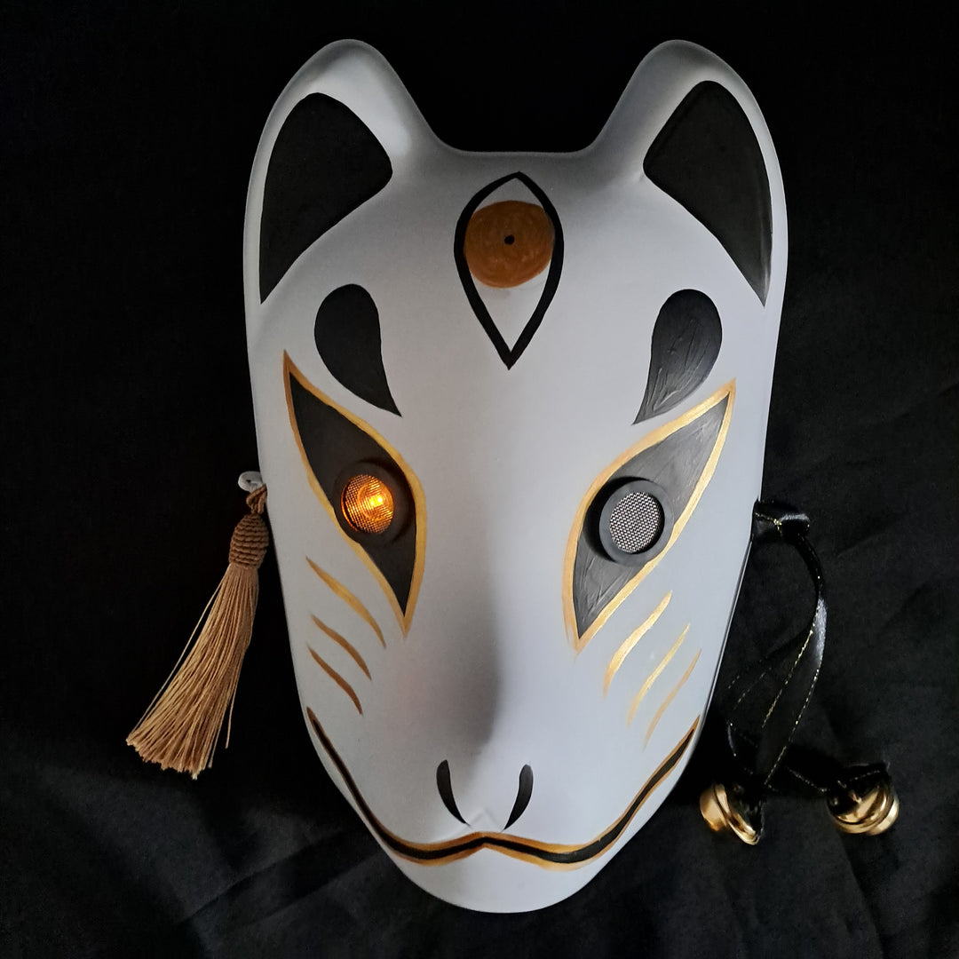 Kitsune mask kitsune mask - golden eye foxtume