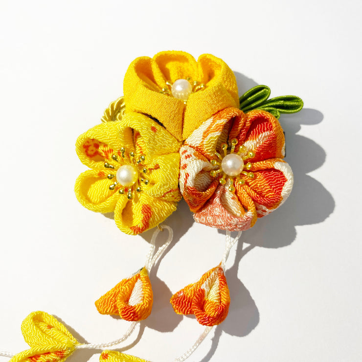 2 Pieces Set of Handmade Tsumami Kanzashi Hair Clip【Yellow Sakura】