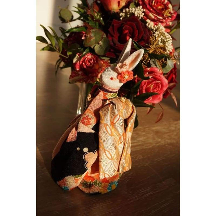 | Handmade Japanese Kimono Rabbit Music Box - Deluxe Bow Black | Foxtume